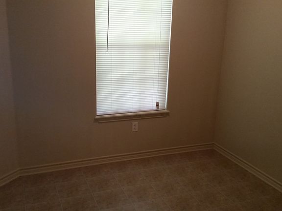 107 Brooks Dining room_07092015