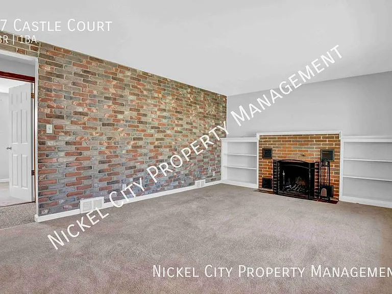 47 Castle Ct — Photo 8