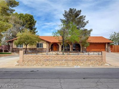 300 E Kimberly Dr, Henderson, NV, 89015