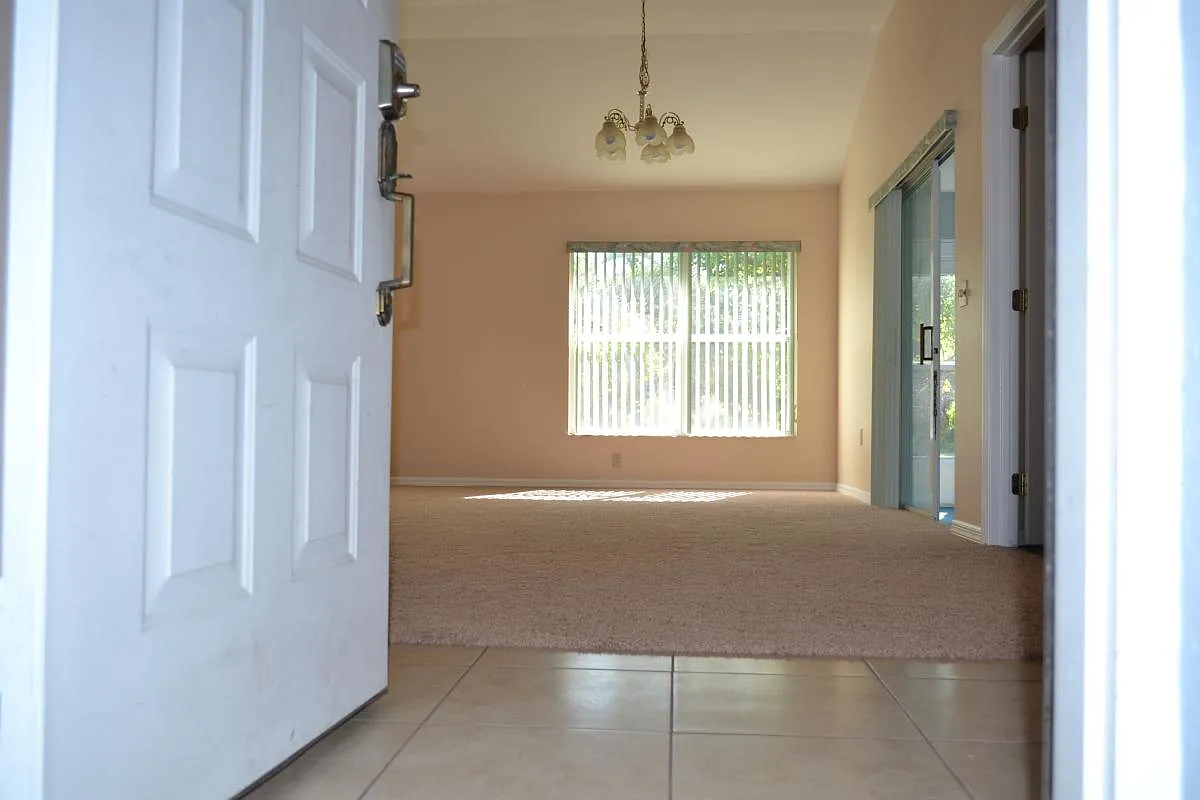 4161 N Mae West Way — Photo 2