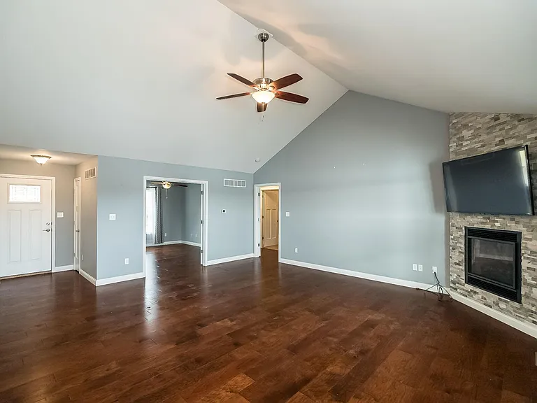 10015 E Carmen Pl — Photo 17