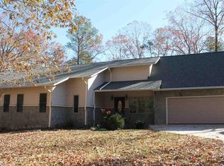 5905 Hilltop Dr, Douglasville, GA 30135