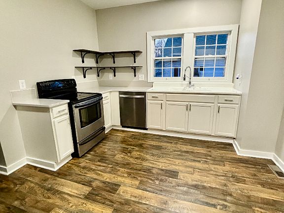 5th image of 313 Dingler Ave