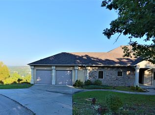 1042 Iowa Colony Rd, Hollister, MO 65672