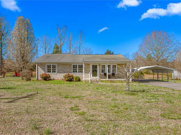 1138 Gibsonville Ossipee Rd, Elon, NC 27244