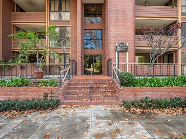 3200 W Riverside Dr Unit A, Burbank, CA 91505