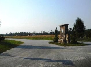 107 Harper Ln, Brunswick, GA 31523