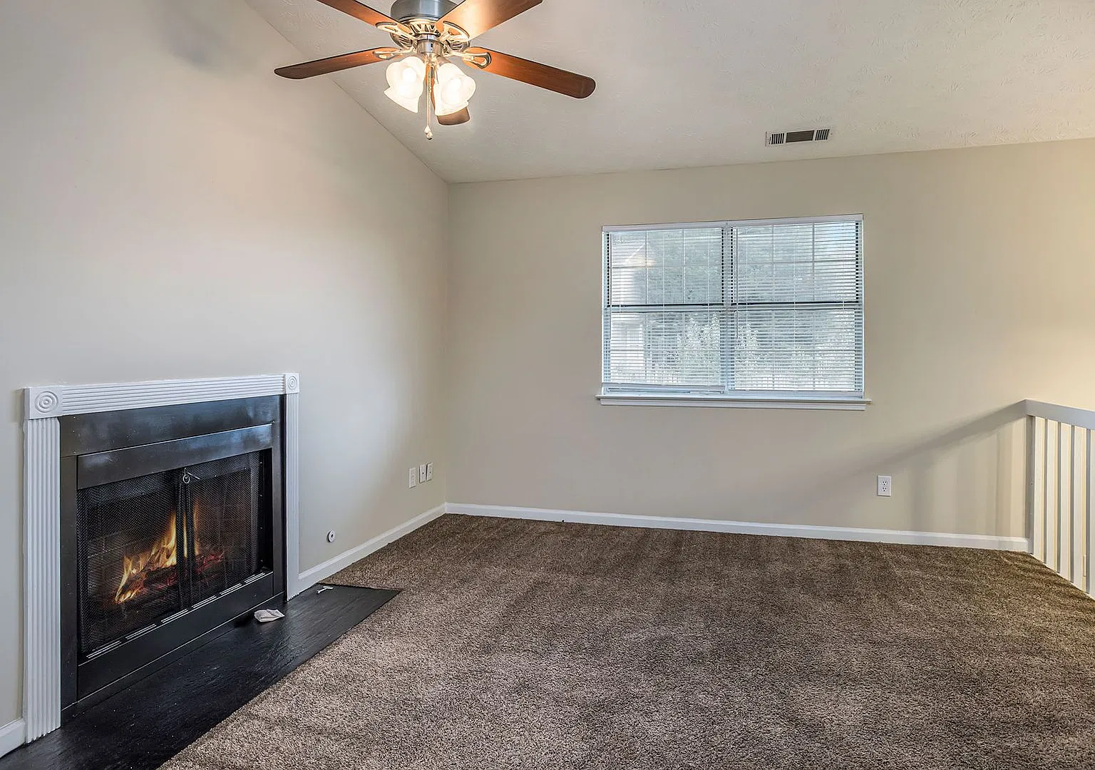 4 Bedroom 2.5 Bath Home — Photo 2