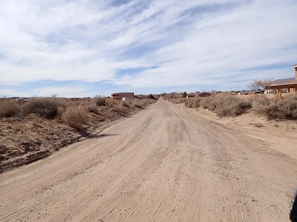 16th Ave SE, Rio Rancho, NM 87124