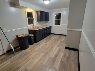 43 Leamington Pl, Buffalo, NY 14210