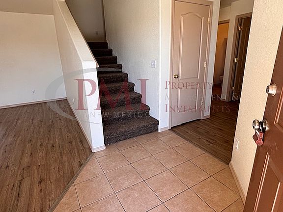 3rd image of 2860 Ancho Ave