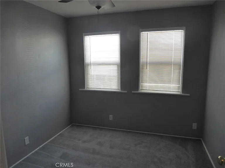 862 E H St — Photo 7
