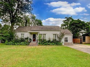 427 W 30th St, Houston, TX 77018