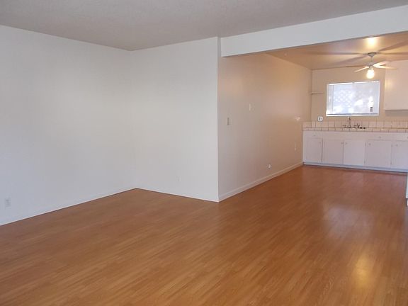 5th image of 129 Adler Ave APT 2