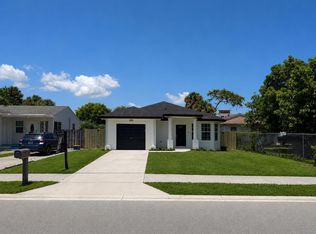 2109 Dock St, West Palm Beach, FL 33401