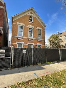 2644 S Troy St, Chicago, IL, 60623