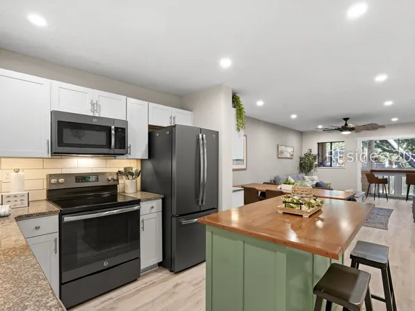 239 Beach City Rd APT 1225, Hilton Head Island, SC 29926