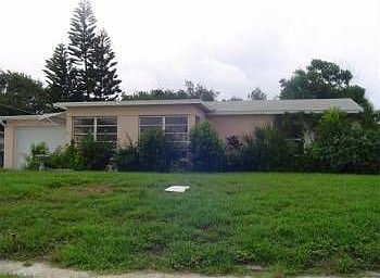 1st image of 275 Woodland Ave