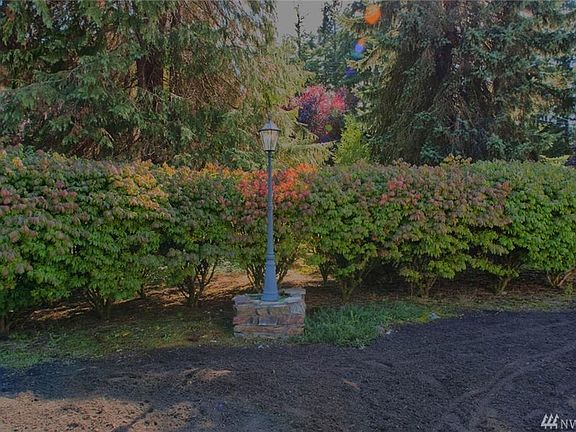 2nd image of 7218 Husky Way SE