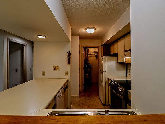 4th image of 30 WOLF #204 Road