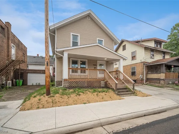 809 Wales Rd NE, Massillon, OH 44646