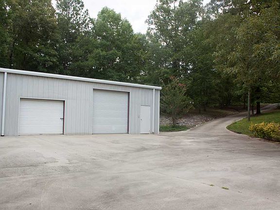 1600 sq ft Metal shop 