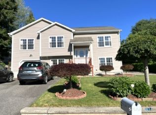 2 Coolidge Street, Norwich, CT 06360