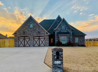212 Waterside Ct, Austin, AR 72007