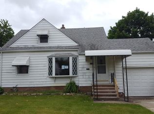 2168 Buena Vista Dr, Wickliffe, OH 44092