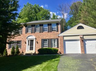 12012 Sugarland Valley Dr, Herndon, VA 20170