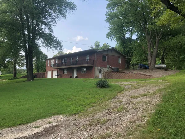 157 E Brookhaven Dr, Caseyville, IL 62232