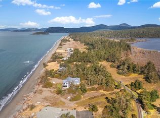 38 A Surfcrest Drive, Oak Harbor, WA 98277