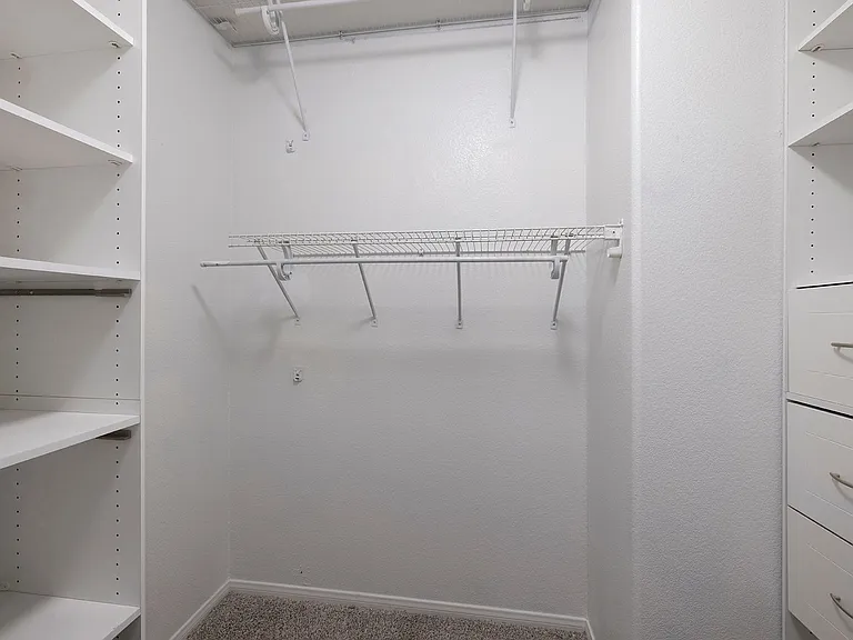 6777 Wormwood Ln — Photo 17