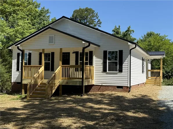 219 Tower Rd, Thomasville, NC 27360