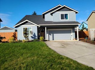 409 NW Pacific Hills Dr, Willamina, OR