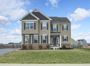 9822 Ripple Dr, Williamsport, MD 21795