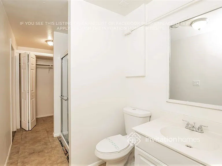 840 E Mountain View Rd — Photo 15
