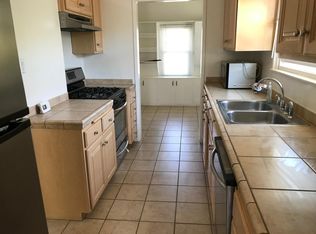 25313 Feijoa Ave, Lomita, CA 90717