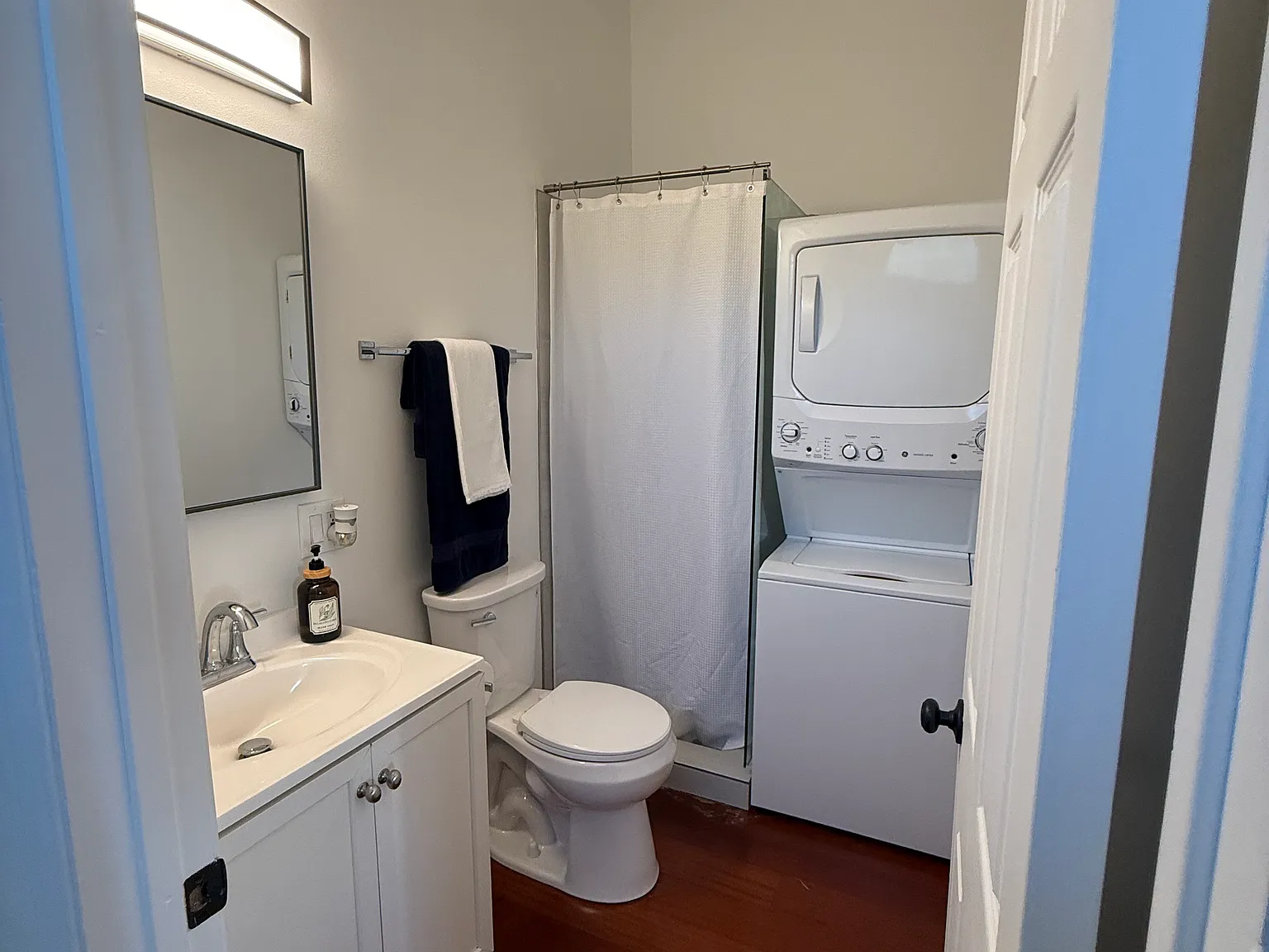 Studio, 250 sqft, $2,000 — Photo 3