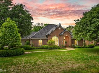 348 Crosscreek Dr, Bossier City, LA 71111