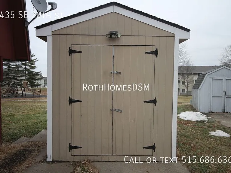 3435 SE 20th St — Photo 15
