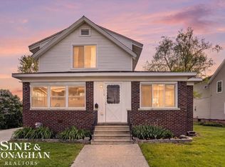 116 Clinton St, Mount Clemens, MI 48043