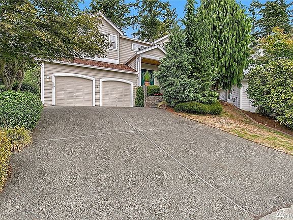 2nd image of 8008 120th Pl SE