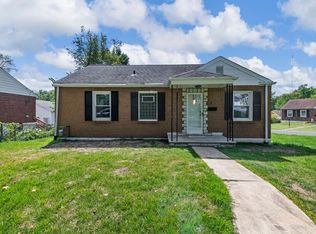 7048 Rhodes Ave, Saint Louis, MO 63123