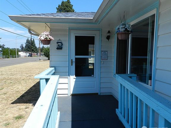 4th image of 1412 Johnson Road
