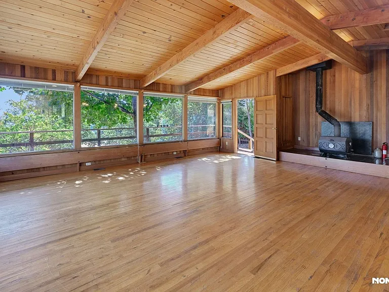 1750 Ashland Mine Rd — Photo 11