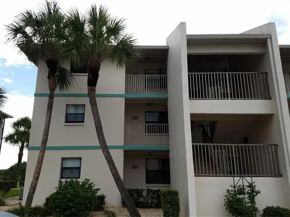 175 Kings Hwy Building 11, Punta Gorda, FL 33983