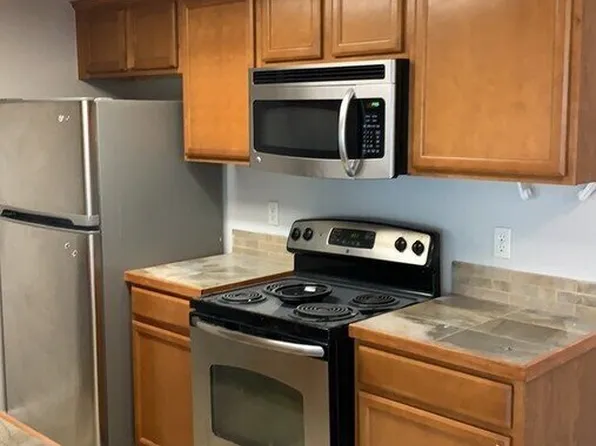 851 S Uravan Ct, Aurora, CO