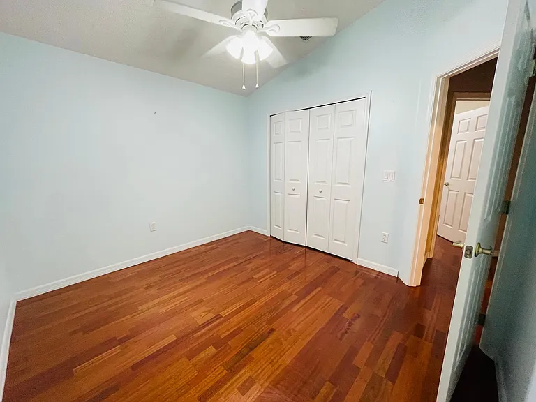 17416 Woodfair Dr — Photo 18