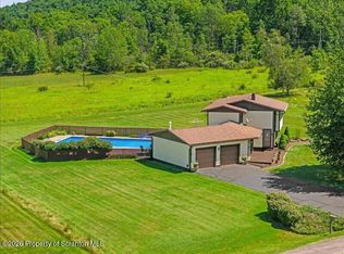3 Eastwoods Rd, Tunkhannock, PA 18657